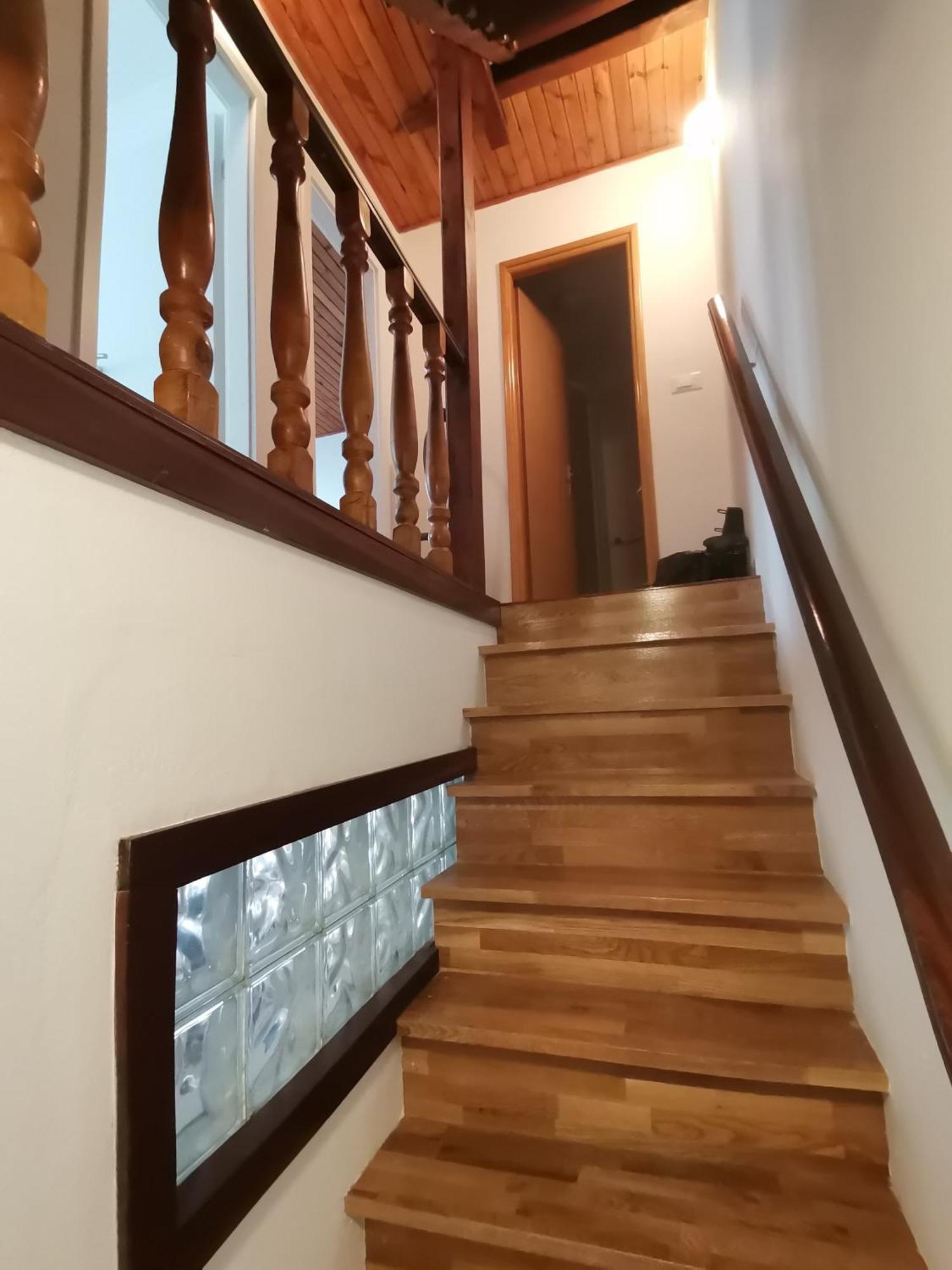 Charming Traditional Townhouse - Holiday Home Kata Езера Экстерьер фото
